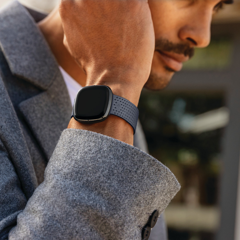Okosóra Fitbit Sense Carbon/Graphite Stainless Steel - inSPORTline