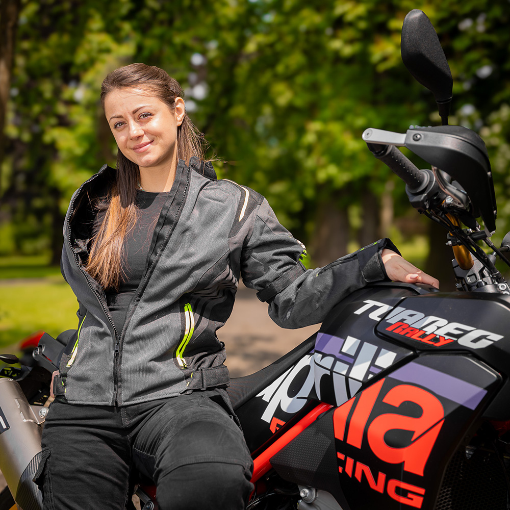 Női nyári motoros kabát W-TEC Jelsa, tépőzáras, visionight fényvisszaverő elemek, 600D poliészter, elasztikus részek szurke-fluo XS termék 2. képe