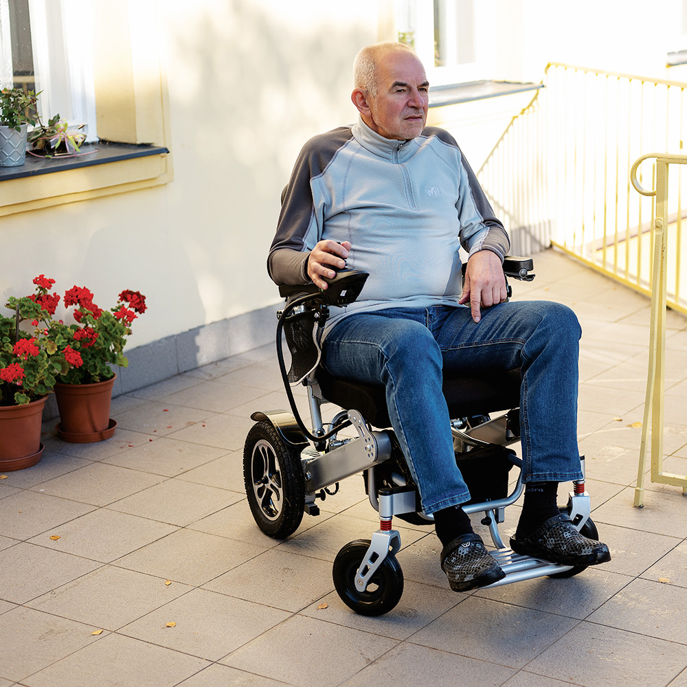 Elektromos kerekesszék inSPORTline Hawkie 700W termék 2. képe