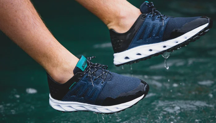 Cipő vízi sportokhoz