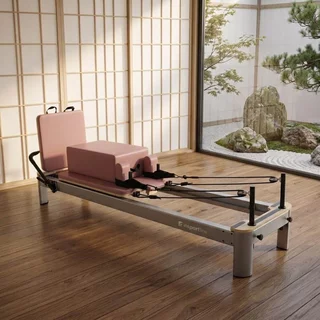 Pilates reformer inSPORTline Oquiler, rugós ellenállási rendszer, 2 görgő, karcolásálló váz, levehető háttámla - rózsaszín