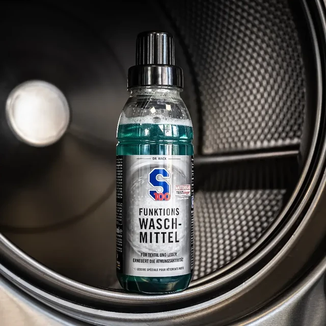 Mosószer technikai ruházathoz és bőrhöz S100 Technical Fabric & Leather Wash 300 ml, nem befolyásolja a klímamembránok hőszabályozó tulajdonságait