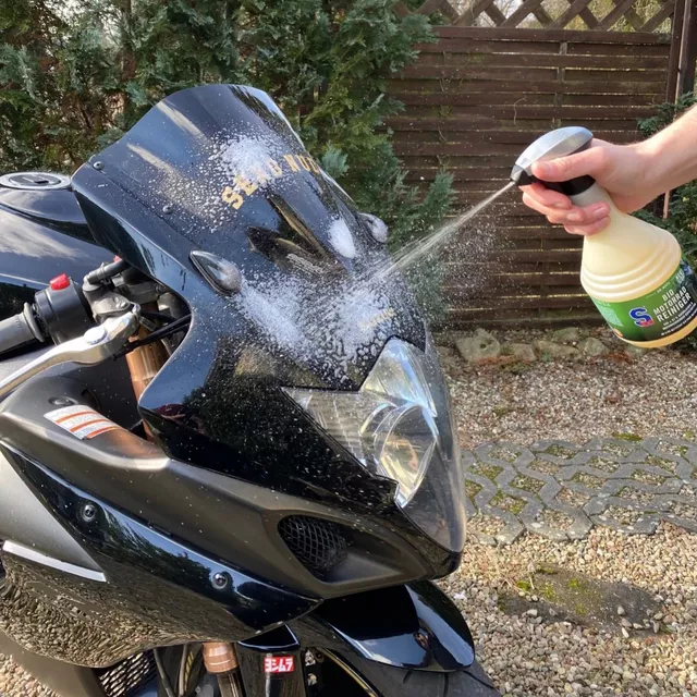 BIO motorkerékpár tisztító S100 Bio Moto Wash 750 ml, 97%-ban természetes nyersanyagokból készült, illat- és színezékmentes