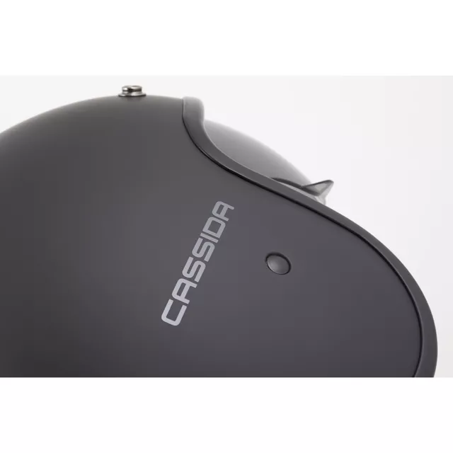 Motoros bukósisak Cassida Oxygen Solid 2.0 fekete matt/sötétszürke, polikarbonát héj, EPS polisztirol belső mag, napellenző, gumiborítású héj