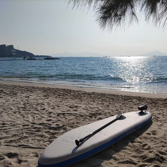 2 az 1-ben vízalatti robogó és SUP motor inSPORTline Murtar, IPX8 (vízálló), hordozható, 60 perc üzemidő