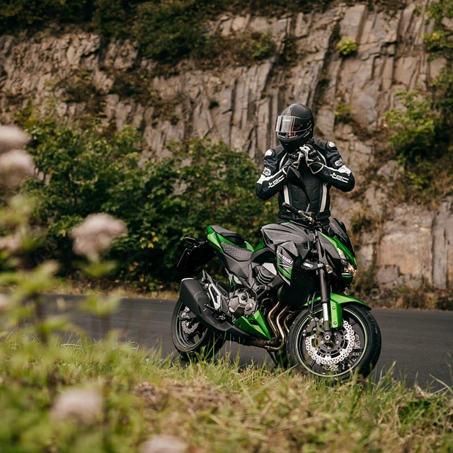 Motoros bőrnadrág W-TEC Vector - fekete-fluo