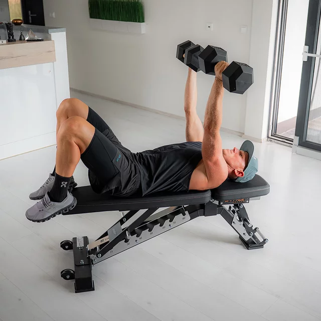 Állítható edzőpad inSPORTline X-NT FB40, GapFree rendszer, PVC kárpit, 10 állású háttámla, 3 üléspozíció, szilárd acélváz, szállítókerék