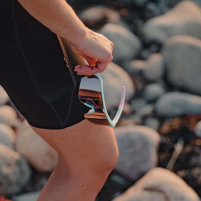 Sport napszemüveg Tripoint Trerikesröset - Turquoise Smoke /w Pink Multi Cat.3