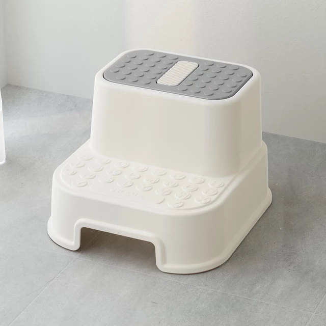 Gyermek fellépő inSPORTline Olbino