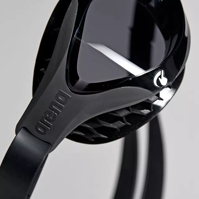 Úszószemüveg Arena Air Bold Swipe