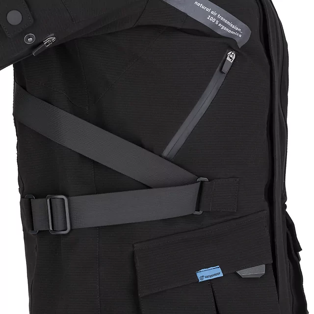 Motoros kabát W-TEC Nykolas, levehető rugalmas CE protektorok, Ripstop külső szövet 600D poliészterrel, hőszigetelő bélés - fekete