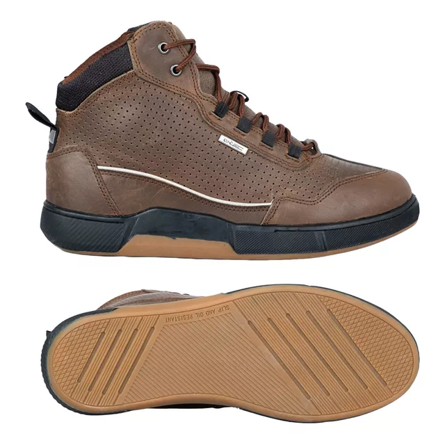 Motoros csizma W-TEC Colton, kivágás a maximális mobilitás érdekében, kis szellőzőnyílás, bokavédelem, megerősített orr- és sarokrész, dupla varrás