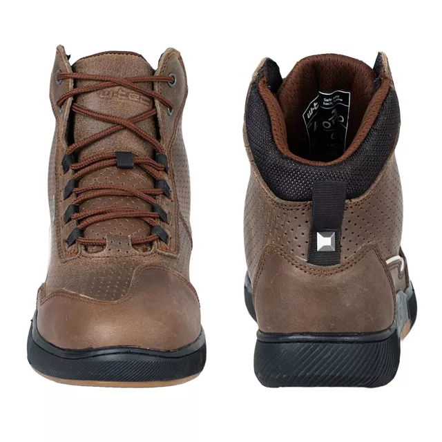 Motoros csizma W-TEC Colton, kivágás a maximális mobilitás érdekében, kis szellőzőnyílás, bokavédelem, megerősített orr- és sarokrész, dupla varrás