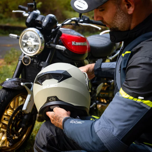 Flip-up enduro bukósisak W-TEC Biscaia P/J - fényes fekete