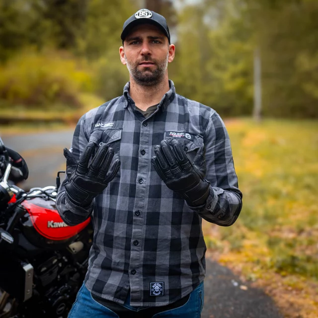 Motoros kesztyű W-TEC Gabello, rugalmas, puha anyag, habszivacs védőpanel rendszer, dupla réteg, kényelmes belső bélés, szellőzés - fekete
