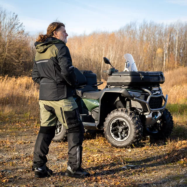 Férfi softshell motoros kabát W-TEC Annorack, AirVent szellőzés, visionight fényvisszaverő elemek, kivehető CE-védők - fekete