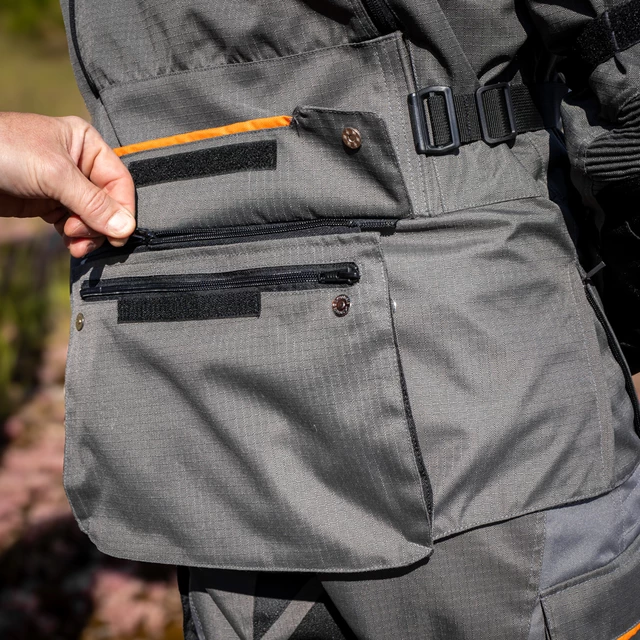 Túramotoros dzseki W-TEC Smackton