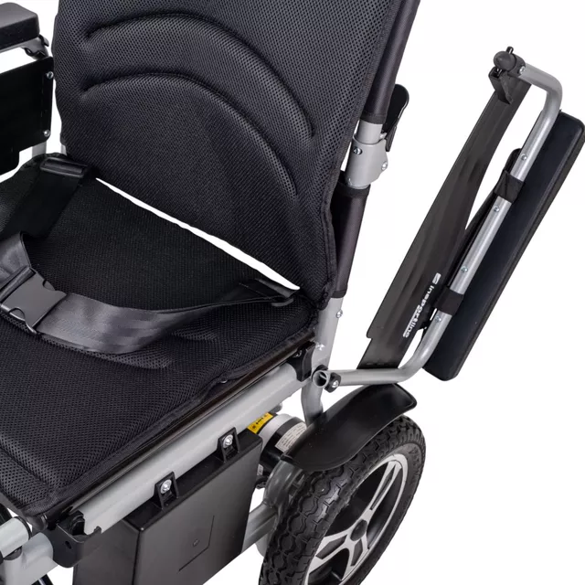 Elektromos kerekesszék inSPORTline Svanson, praktikus, egyszerű, levehető lábtartó, összecsukható kialakítás, joystick vezérlésű, max 130kg