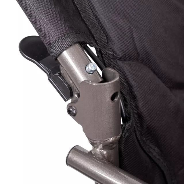 Mechanikus összecsukható kerekesszék inSPORTline Jakesully, könnyű kezelhetőség, csuklós lábtartó, hajtókarika, párnázott ülés és háttámla