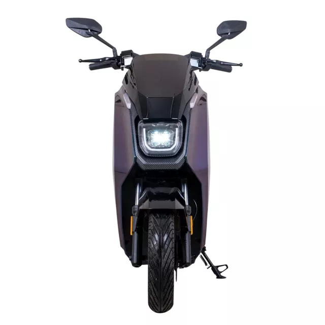 Elektromos robogó SRT 5 Pro 10", LED világítás, 100 km hatótáv, 72 km/h, kulcsos kormányzár - fehér