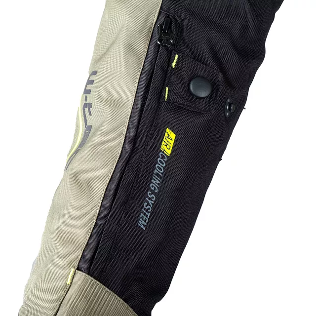 Túra motoros kabát W-TEC Karmal, levehető CE protektorok, Maxdura® 600-D szövet, vízálló klímamembrán, léghűtéses rendszer - fekete-olivazöld