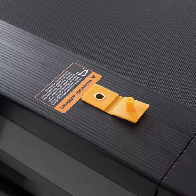 Futópad inSPORTline ZenRun 40, 4 lóerő, max.150kg, futófelület 135x52cm, max. 18.8km/ó, HRC, 12 program, Kinomap, izületvédő csillapitás