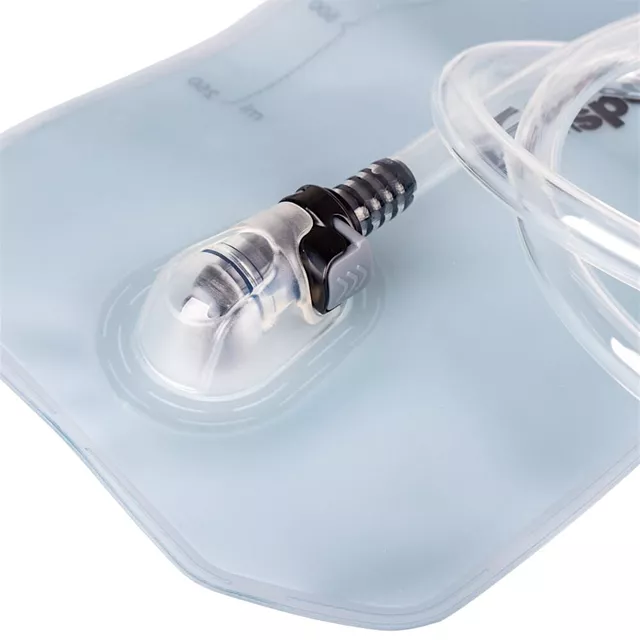 Hidratáló tasak inSPORTline Hydrigo 10 - 1 liter, rugalmas, erős és tartós anyag, szilikon fúvóka, rögzítőzsinór, 3 szájrész