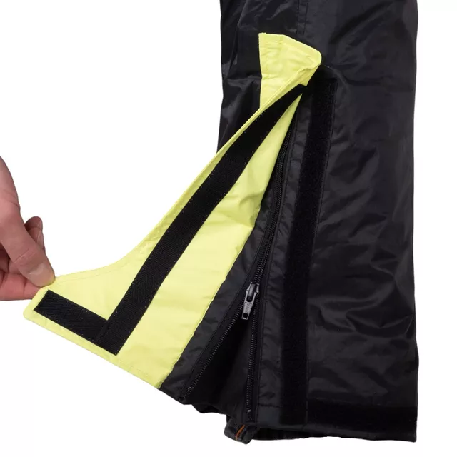 Esőálló motoros nadrág W-TEC Colnari, rugalmas derékrész, állítható lábszárszélesség - fekete-fluo zöld