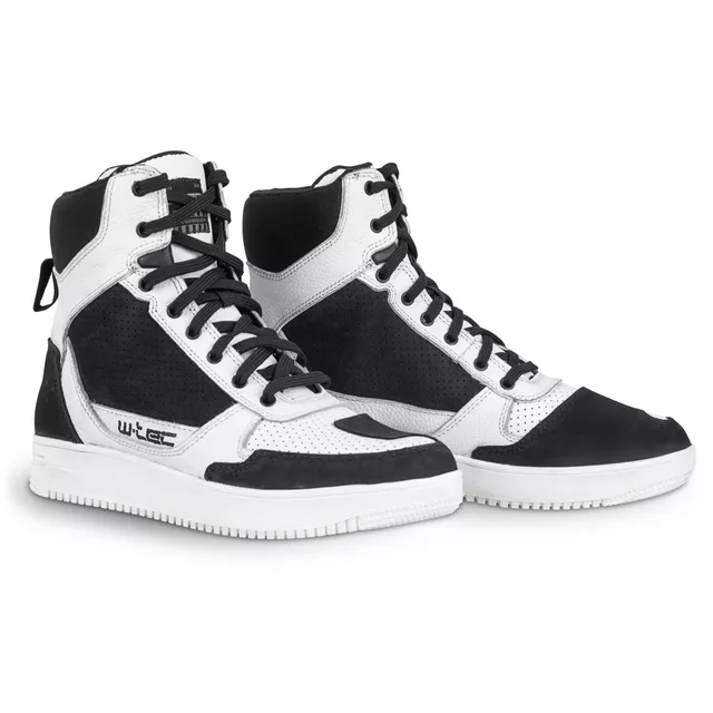 Motoros csizma W-TEC Bastige, megerősítés a váltó területén, fűzős rögzítés, fém fűzőlyukak, kényelmes neoprén szegély - fekete-fehér
