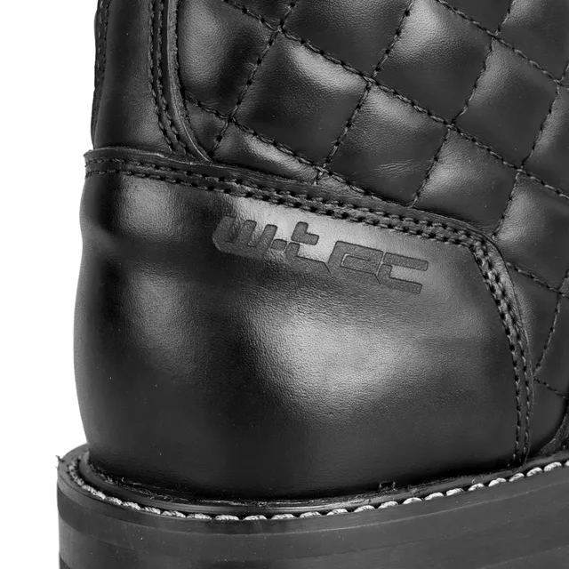 Női motoros csizma W-TEC Leocia Black megerősített párnázás, csúszásgátló talp, fűzős rögzítés - fekete