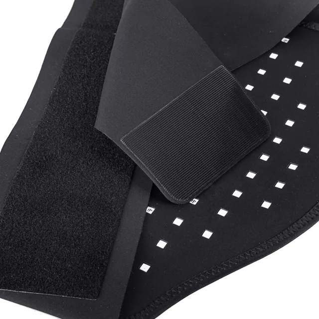 Deréköv infravörös fénnyel inSPORTline Ilyros, intenzív izomlazítás, ultra-vékony kialakítás, karcsúsító hatás, vörös és infravörös fény