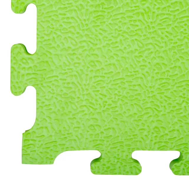 Puzzle tatami szőnyeg inSPORTline Zemalpro 100x100x2 cm, tartós anyag, csökkenti a zajt, könnyen mosható felület - gyep motívum