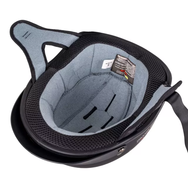 Motoros bukósisak W-TEC Black Heart V531 Iron Cross  DOT jóváhagyás, levehető napellenző, puha bélés - fekete