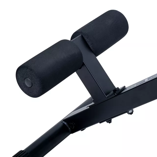 Hiperextenziós pad inSPORTline ON-X RC 20, összehajtható, acélszerkezet, tartós kivitel, puha háttámla, kényelmes habszivacs görgők