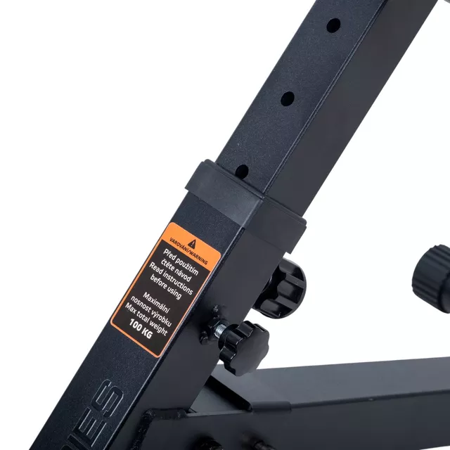 Hiperextenziós pad inSPORTline ON-X RC 20, összehajtható, acélszerkezet, tartós kivitel, puha háttámla, kényelmes habszivacs görgők