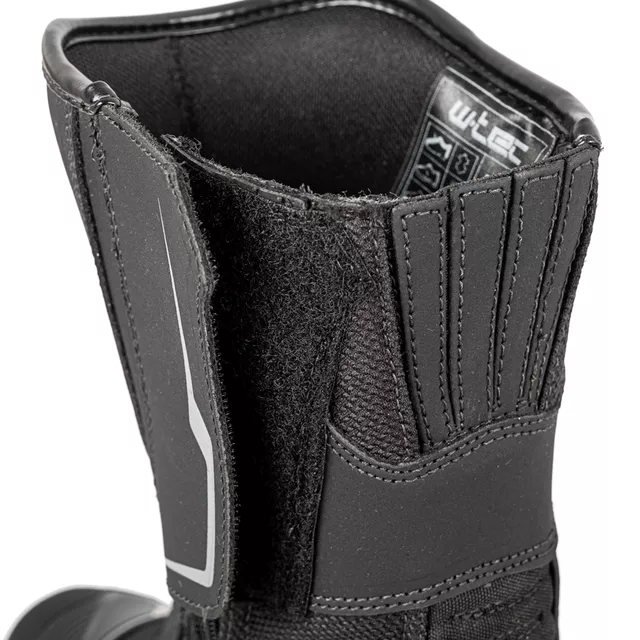 Női motoros csizma W-TEC Moanna, vízálló membrán, oldalsó szellőzőpanelek, megerősítések, bokavédelem, fényvisszaverő elemek, csúszásgátló talp
