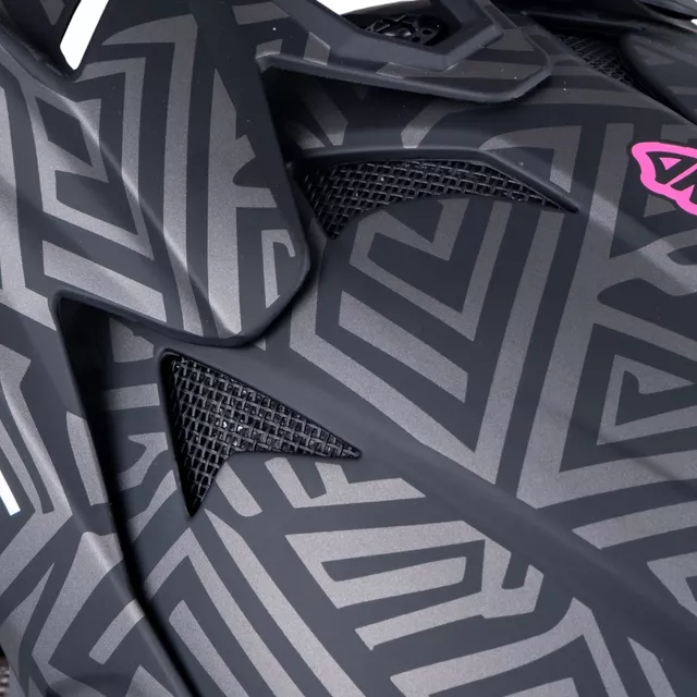 Downhill sisak W-TEC Richpike, aerodinamikus forma, 14 szellőzőnyílás, dupla D-gyűrűk - Zöld & Kék Őrület