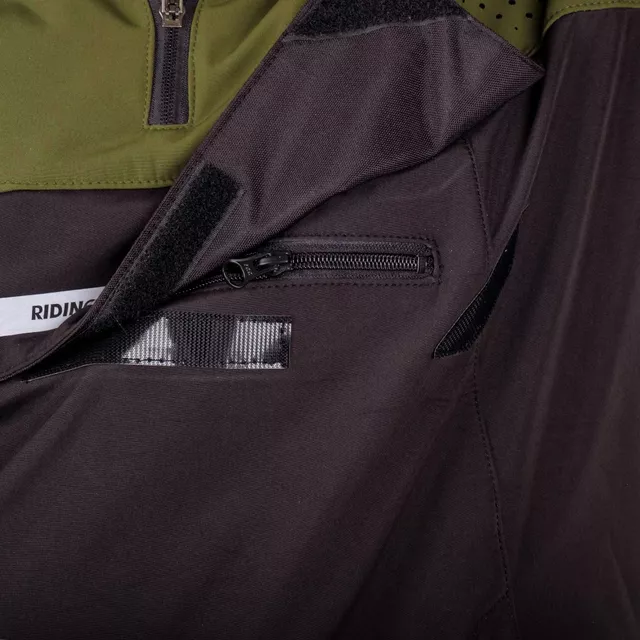 Férfi softshell motoros kabát W-TEC Annorack, AirVent szellőzés, visionight fényvisszaverő elemek, kivehető CE-védők - fekete