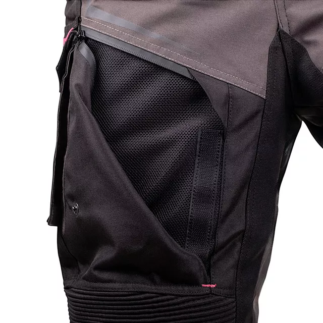 Női motoros nadrág W-TEC Barbata, rugalmas panelek, vízálló membrán, szellőzőpanelek, visionight fényvisszaverő elemek