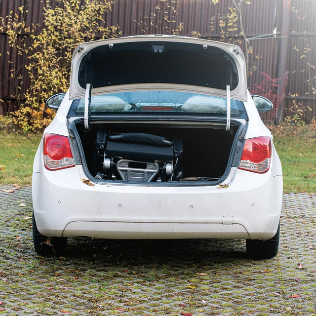 Elektromos kerekesszék inSPORTline Hawkie Basic 500W-újszerű termék