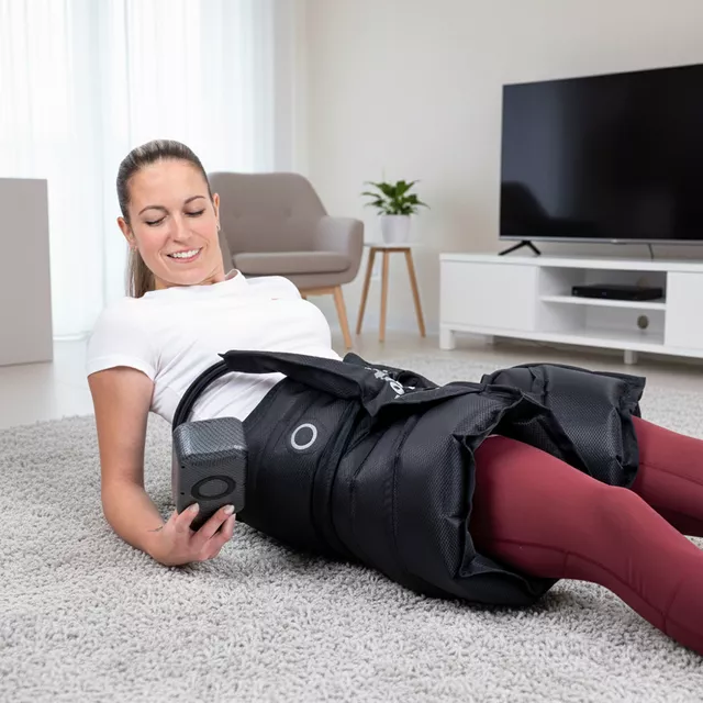 Kompressziós masszázsnadrág inSPORTline Complift, 5 légkamrával, 4 masszázsmóddal, 6 nyomásszinttel, praktikus hordozótáska, intuitív vezérlő