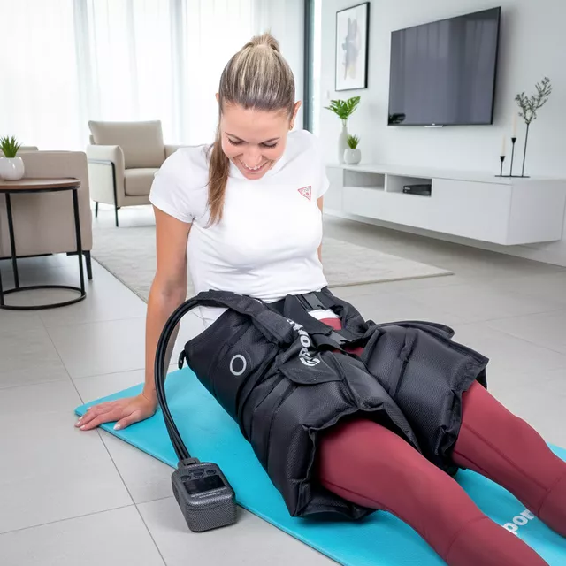 Kompressziós masszázsnadrág inSPORTline Complift, 5 légkamrával, 4 masszázsmóddal, 6 nyomásszinttel, praktikus hordozótáska, intuitív vezérlő