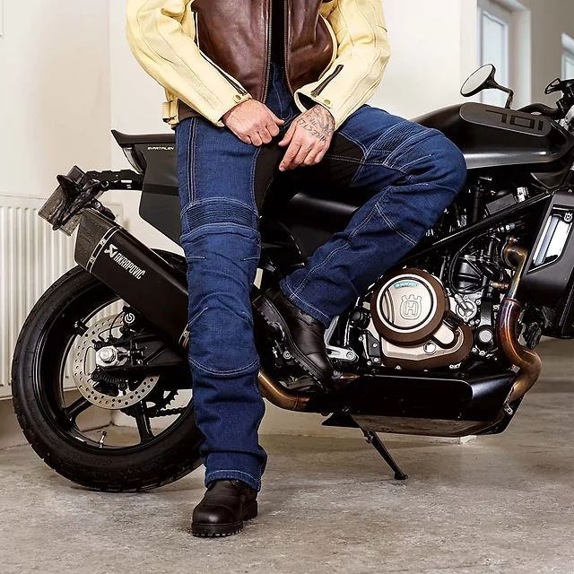 Férfi motoros farmer W-TEC Biterillo Evo, sztreccs panelek, rugalmas anyag, hálós bélés, aramidszál erősítés - kék