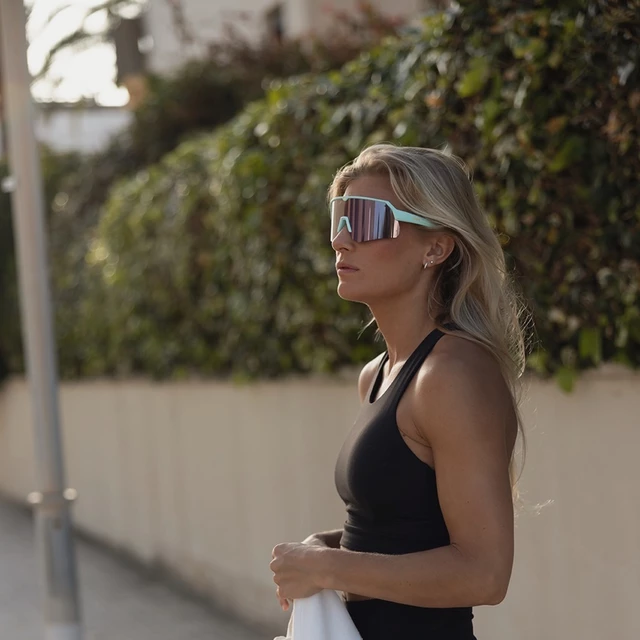 Sport napszemüveg Tripoint Trerikesröset - Turquoise Smoke /w Pink Multi Cat.3