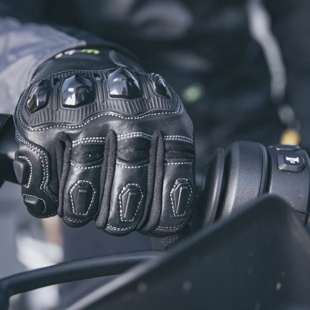 Bőr motoros kesztyű W-TEC Flanker B-6035 - fekete