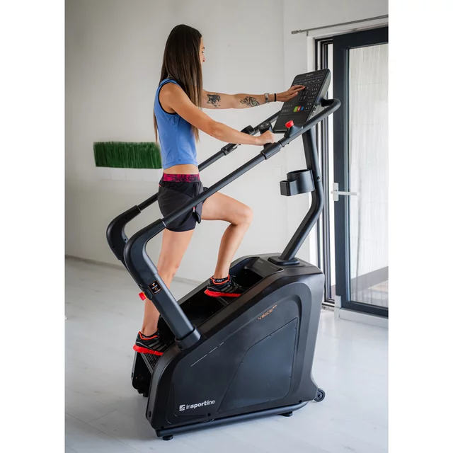 Fitneszlépcső inSPORTline Velocer STP, áttekinthető LED kijelző intuitív vezérléssel, bluetooth-kapcsolat, beépített hangszórók