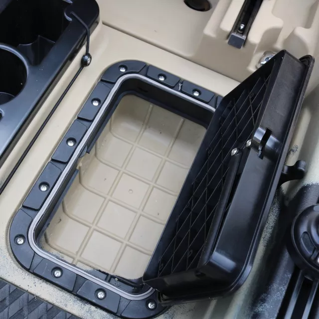 Összecsukható pedálos kajak inSPORTline Rhoner Desert Camo, tárolórekesz, 38 kg, lehajtható ülés, egyszerű kormányvezérlés, horgászbottartó