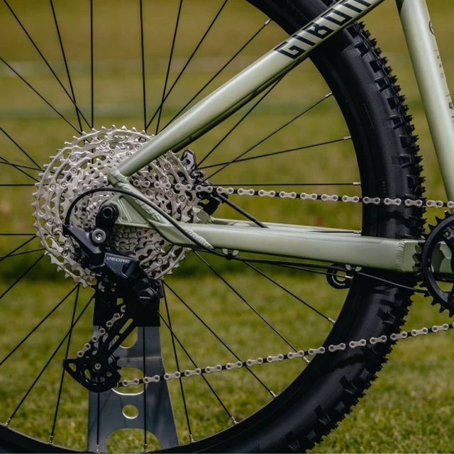 Hegyi kerékpár KELLYS GIBON 30 29" 9.0