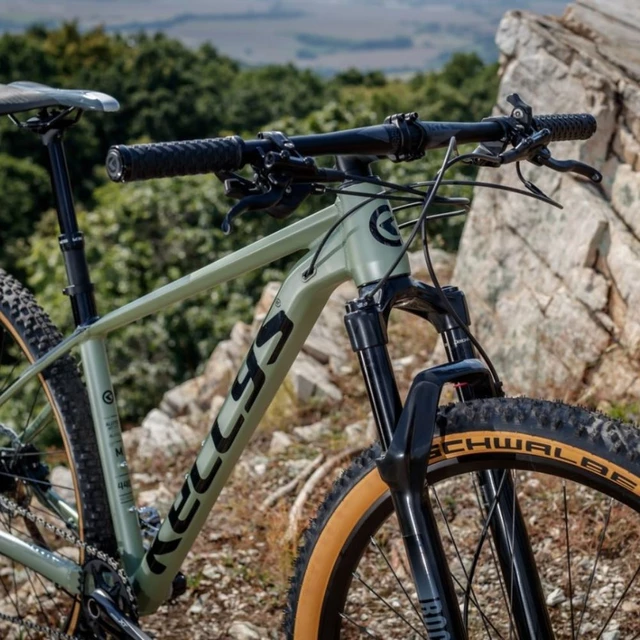 Hegyi kerékpár KELLYS GATE 90 29" 9.0