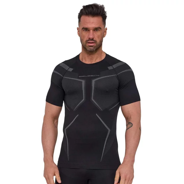 Férfi rövid ujjú felső Brubeck Dry SS1466M, kétrétegű anyag, kiváló hőszabályozás, optimális izzadságelvezetés - FEKETE / GRAFIT - FEKETE / GRAFIT